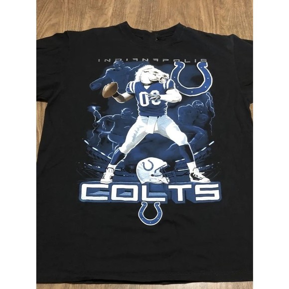 ShelbyLulla Tops - Indianapolis Colts Football Throw Lightning Large T-shirt
